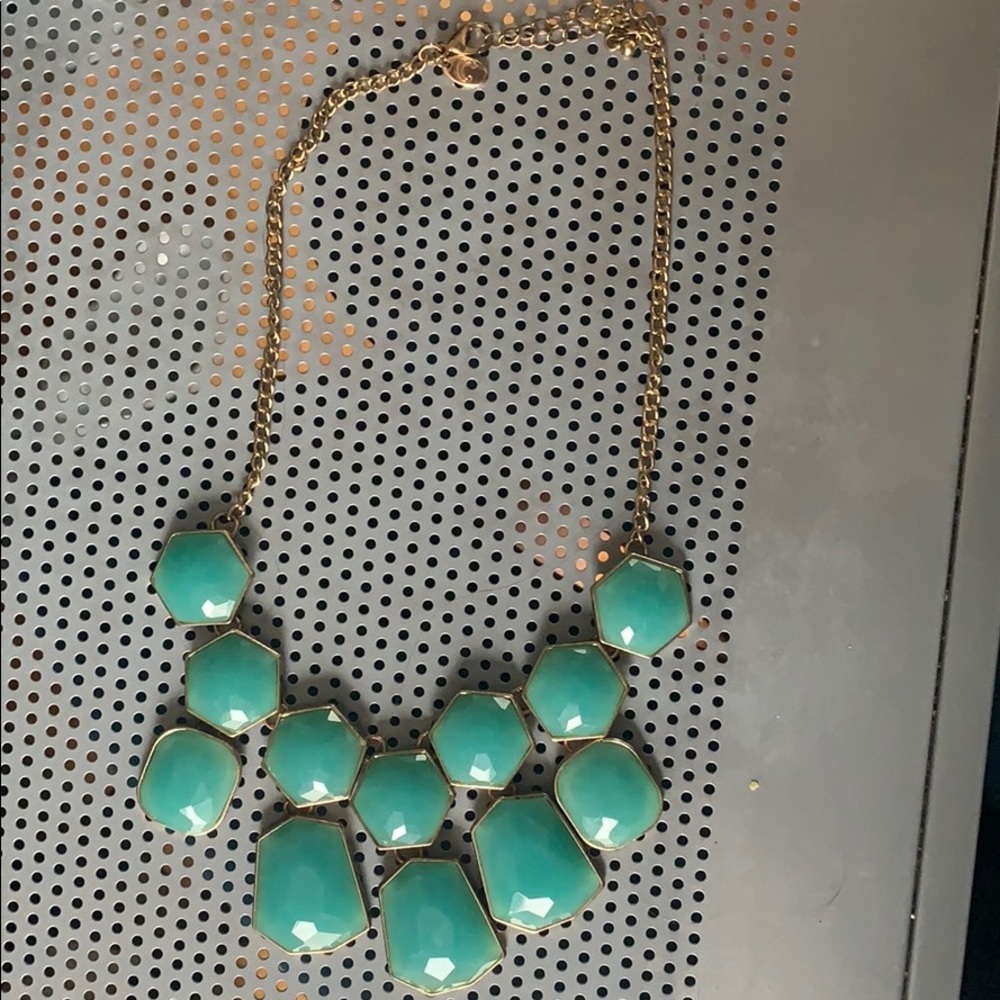 Charming charlies statement necklace